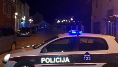Photo of Građani moraju nositi maske i rukavice prilikom ulaska u prostorije MUP-a KS