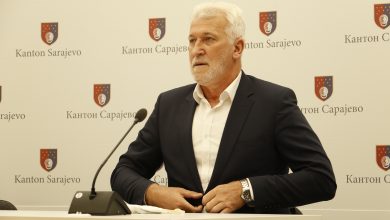 Photo of Ejubović: Teža je socijalna situacija građana od zdravstvene