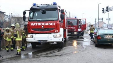 Photo of U Sarajevu jutros izgorjeo napušteni objekat, nije bilo povrijeđenih