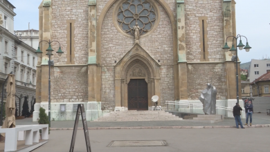 Photo of Brojni zvaničnici u našoj zemlji oštro su kritikovali održavanje mise