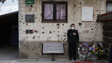 Photo of Obilježena 25. godišnjica stradanja deset civila kod „Tunela spasa“