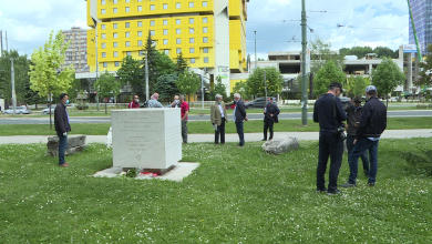 Photo of U subotu ispred Filozofskog fakulteta: Sarajevo uz svoje žrtve