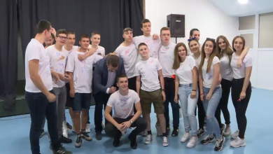 Photo of Krajnja odluka o održavanju maturskih večeri će ovisiti o dogovoru roditelja i menadžementa osnovnih i srednjih škola