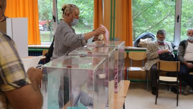 Photo of Otvaranjem više od osam hiljada birališta počeli izbori u Srbiji