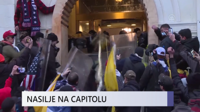 Photo of Peta žrtva nereda na Capitol Hillu – preminuo policajac od posljedica povreda