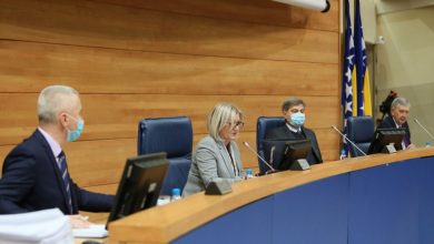 Photo of Hitnoj sjednici Doma naroda BiH prisustvuju i delegati Srba