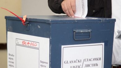 Photo of Velike gužve na zatvaranju biračkih mjesta u Novom Gradu