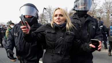 Photo of Njemačka: Na protestima protiv COVID-19 mjera veliki broj uhapšenih