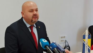 Photo of Sindikalisti odgovorili Hoti-Muminović: Ne podcjenjujte inteligenciju radnika