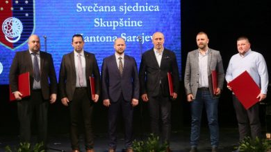 Photo of Na svečanoj sjednici Skupštine KS dodijeljena priznanja laureatima