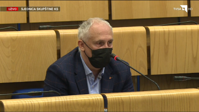 Photo of Ministar Vranić izrazio zabrinutost zbog nepoštivanja mjera koje su na snazi u ugostiteljskim objektima