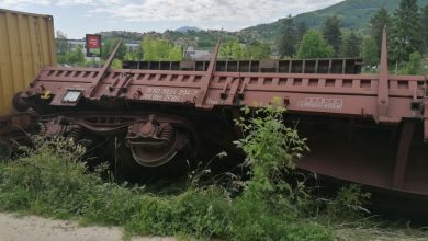 Photo of Prevrnuli se vagoni teretnog voza u Vogošći, nema povrijeđenih