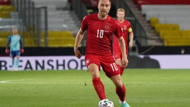 Photo of Eriksen se srušio na travnjak, ljekari ga oživljavali, utakmica prekinuta