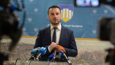 Photo of Efendić: Izgradnja gradskog autoputa u Sarajevu ne bi trebala ići bez konsultacija sa lokalnim zajednicama