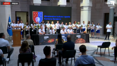 Photo of Gledajte na TVSA: Specijalni živi program dolaska reprezentativki u Sarajevo