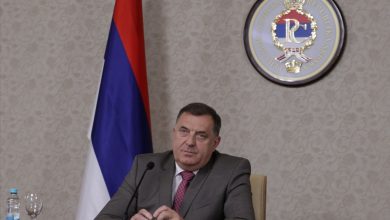 Photo of Ukazi o proglašenju zakona o zabrani djelovanja Suda i Tužilaštva u RS sinoć potpisani