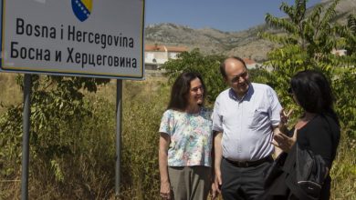 Photo of Schmidt: Kroz napore i posvećenost cijeloga društva BiH se može vratiti na put napretka