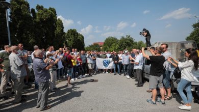 Photo of Izdaja se ne oprašta: U Sarajevu protest zbog hapšenja Osmana Mehmedagića