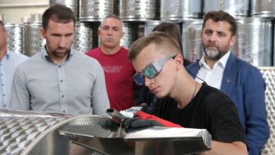 Photo of Delić i Katica u Ilijašu obišli uspješne kompanije, udruženje i policijsku upravu