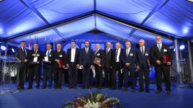 Photo of Milanović: Ovo je je dug časti ljudima koji su dali sve od sebe, za hrvatsku državu, zajedno s Armijom BiH
