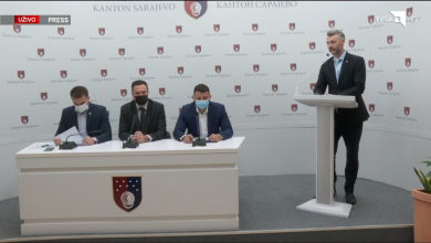 Photo of Na press konferenciji Vlade KS prezentirane aktivnosti na pronalasku krivotvorenih diploma (Video)