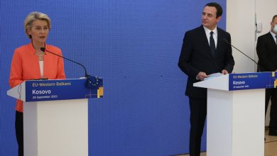 Photo of Von der Leyen u Prištini: Krizu na sjeveru Kosova riješiti dijalogom