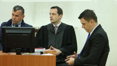 Photo of Počelo obnovljeno suđenje Damiru Hadžiću i ostalima za zloupotrebe u općini Novi Grad