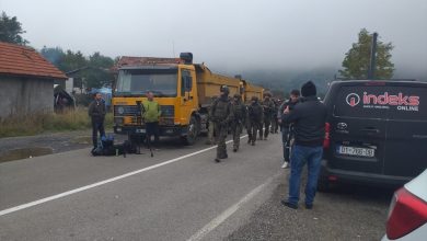 Photo of Kosovo: Počelo uklanjanje barikada i povlačenje specijalaca sa graničnog prelaza Jarinje