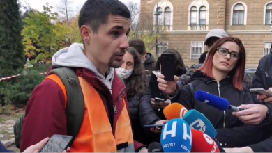 Photo of Protesti za Dženu Gadžun: “Tvoja smrt je naša obaveza i borba”