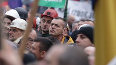 Photo of U 11 sati protest rudara ispred zgrade Elektroprivrede BiH u Sarajevu