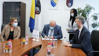 Photo of Šteta potpisao ugovor o nabavci dodatnih 10 trolejbusa za KS