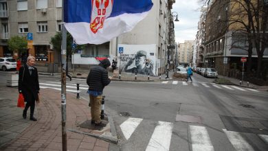 Photo of Beograd: Na zahtjev stanara inspekcija prekrečila mural, aktivisti ga ponovo oprali