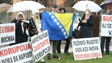 Photo of Sastanak PIC-a, ispred OHR-a protesti