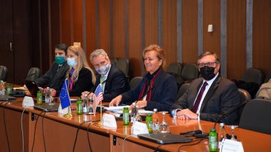 Photo of Eichhorst u Sarajevu: EU i sve zemlje članice pozivaju na hitnu deblokadu institucija BiH