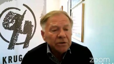 Photo of Ivo Komšić na sesiji Kruga 99: “Ukrajinski scenario moguć u BiH”