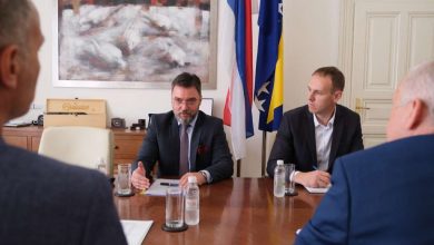 Photo of Košarac: Privremena zabrana izvoza oblovine, ogrjevnog drveta i peleta u interesu građana i privrede