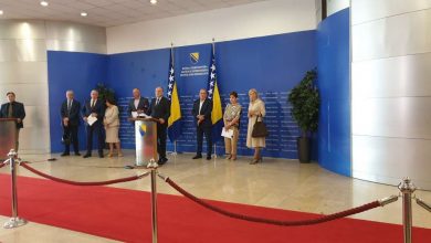 Photo of Arnaut: Ogromna sprega između politike i pravosuđa u BiH, usvojeno 15 preporuka