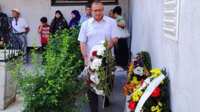 Photo of Obilježena godišnjica masakra u ulici Bakarevića u kojem je ubijeno sedmero djece