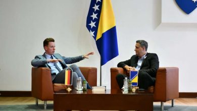 Photo of Sastanak Bećirovića i Ahmetovića: Jačati saradnju BiH i Njemačke