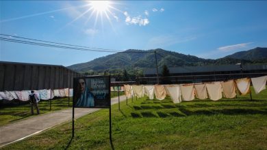 Photo of “Majčina marama” izložena u Memorijalnom centru, sljedeće godine i pred zgradom Ujedinjenih nacija