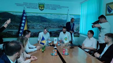 Photo of Premijer Kantona Sarajevo i gradonačelnik Goražda potpisali sporazum o saradnji
