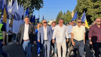Photo of Trojka: Kao i izbore, SDA na mišiće pokušala kidnapovati i proteste od građana