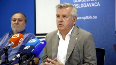 Photo of UPFBiH traži smanjenje broja dana bolovanja koje plaća poslodavac sa 42 na 15