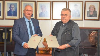 Photo of Zgrada u ulici Josipa Vancaša vraćena u posjed Ministarstva zdravstva KS