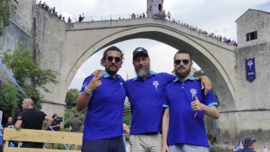 Photo of Iz Mostara se javili Stihi i Gagara iz grupe Helem Nejse / VIDEO