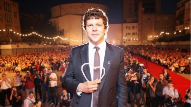 Photo of Uzbuđeni Jesse Eisenberg popio previše antidepresiva i zahvalio na gostoprimstvu