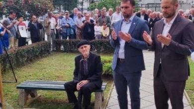 Photo of Okerić, Osmanović i Delić odali počast heroju Ramizu Salčinu