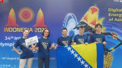 Photo of Haris Imamović, učenik iz Sarajeva na informatičkom takmičenju u Indoneziji osvojio bronznu medalju