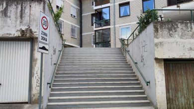 Photo of Sanirano stepenište i pristupna staza u ulici Himze Polovine, općina Centar