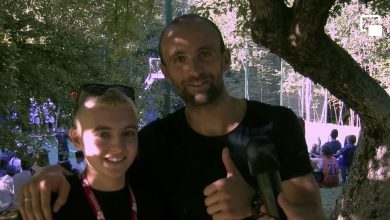 Photo of Čovjek zlatnog srca i najbržih nogu u BiH stoji uz djecu oboljelu od raka / VIDEO